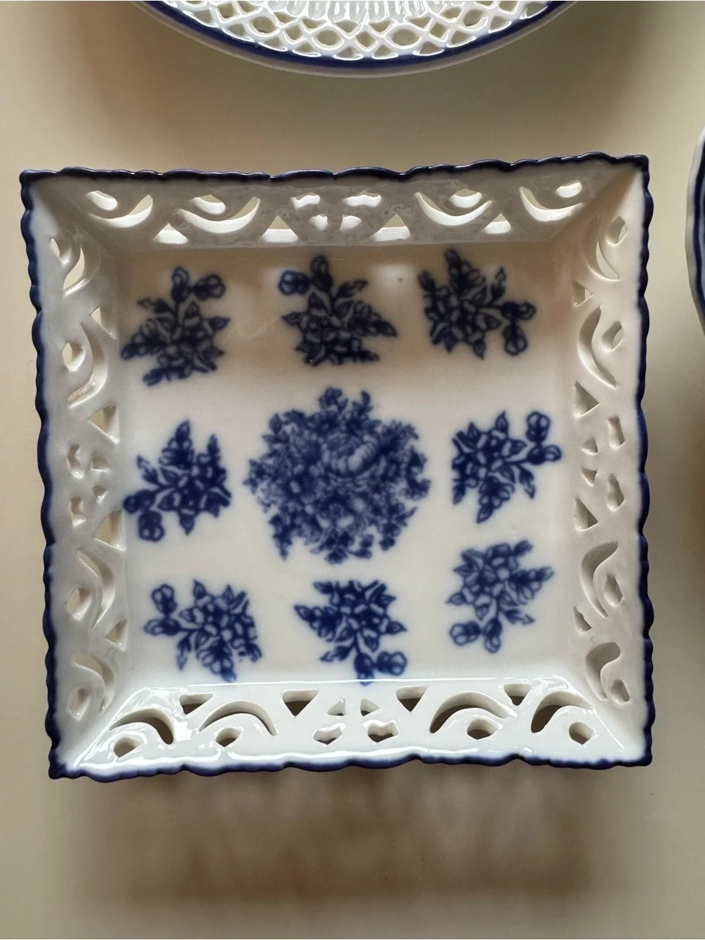 N/A chinoiserie style